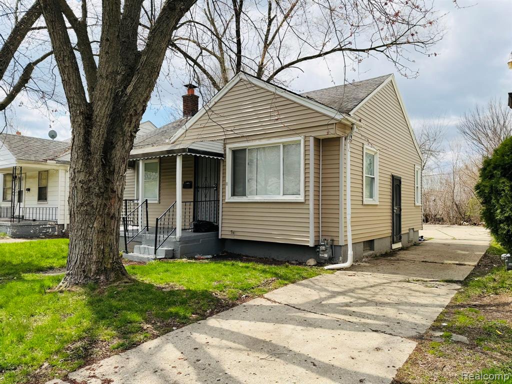 main property photo 2