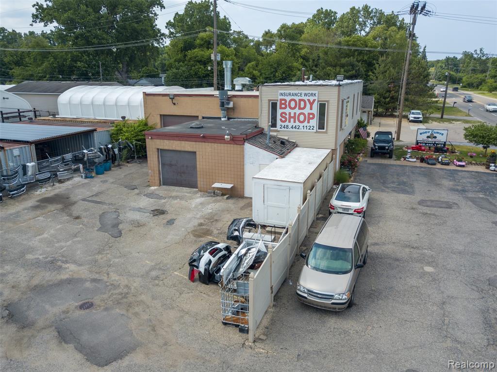 main property photo 38