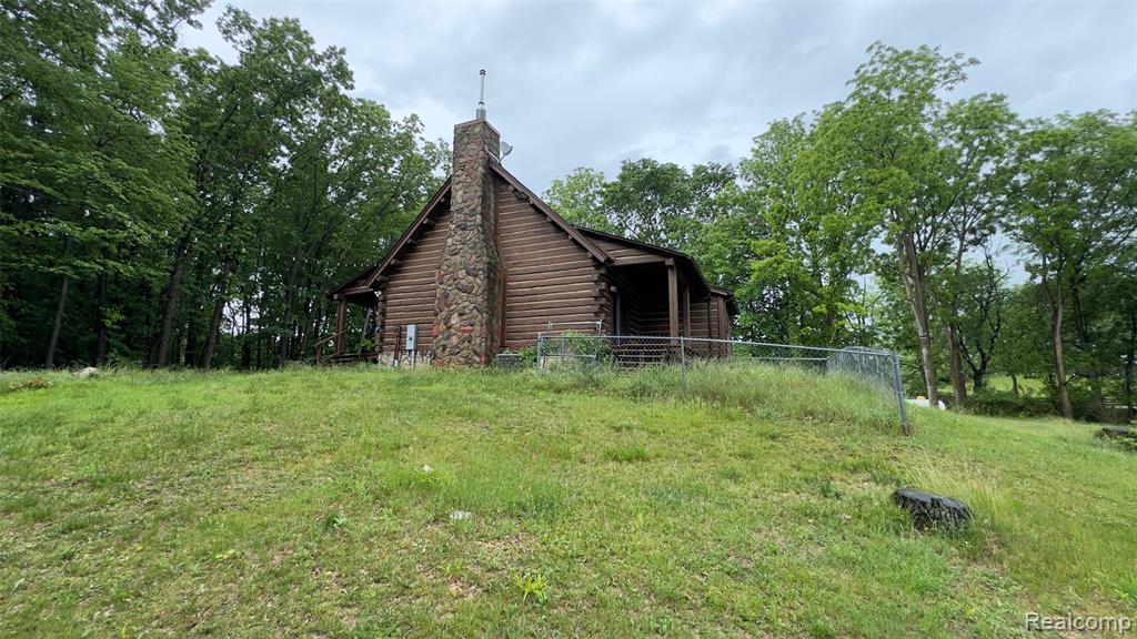 main property photo 45