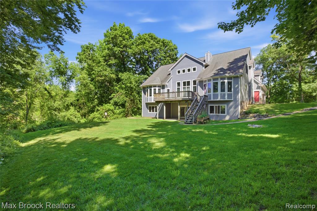 main property photo 49