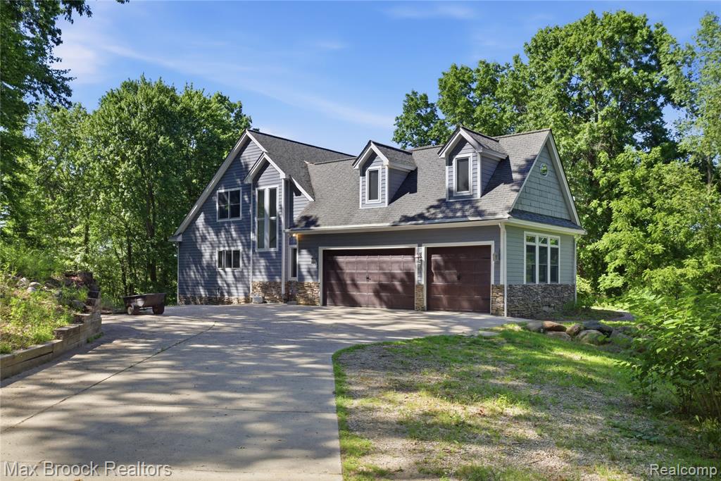 main property photo 54