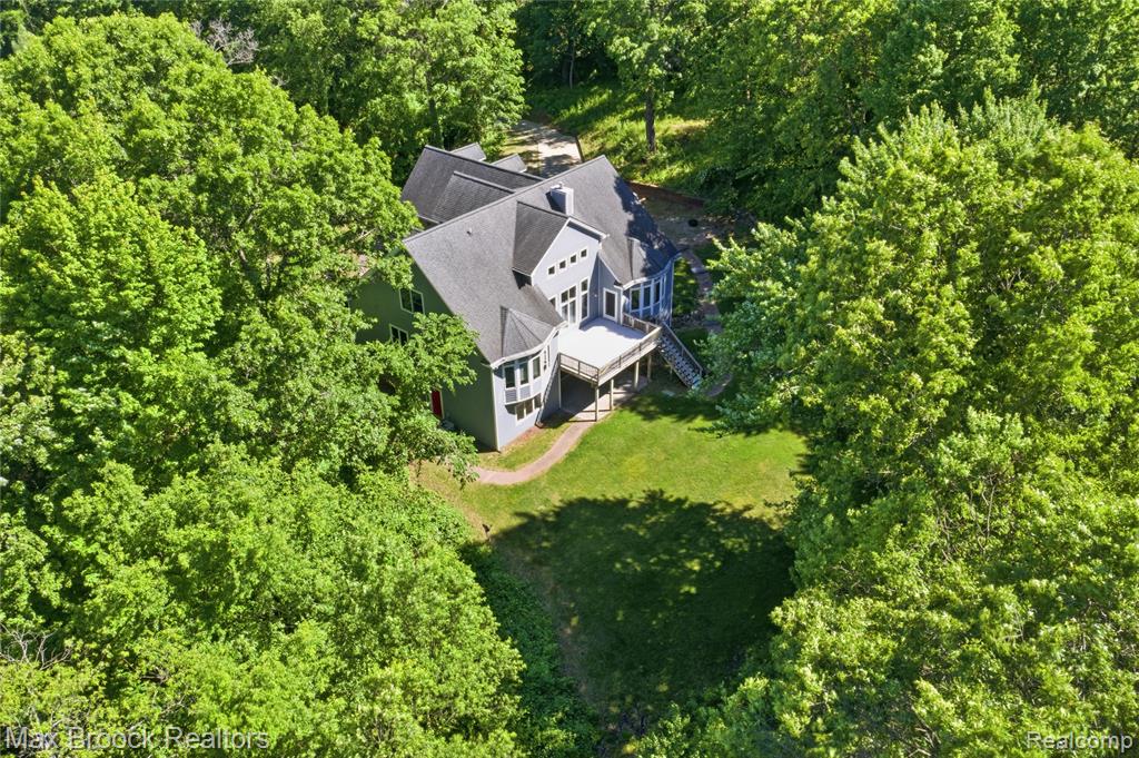 main property photo 70