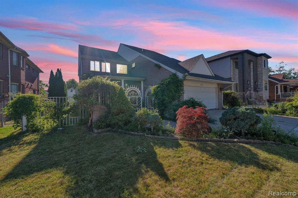 main property photo 0