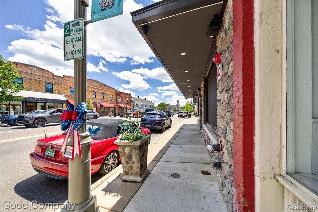 main property photo 50