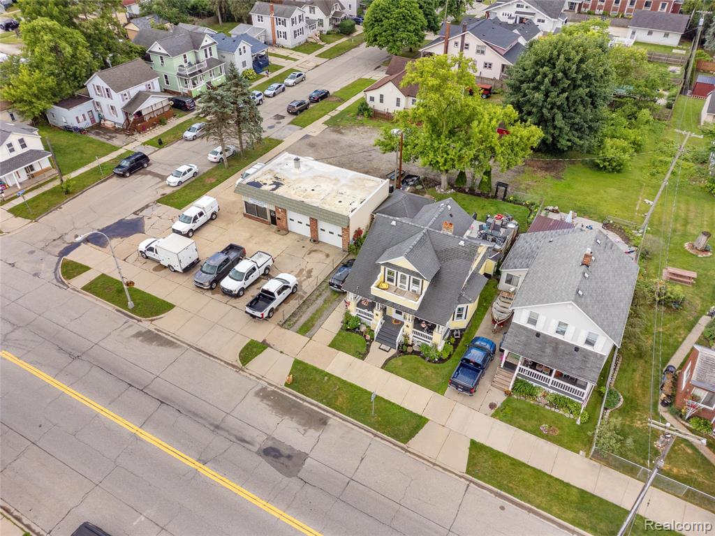 main property photo 22