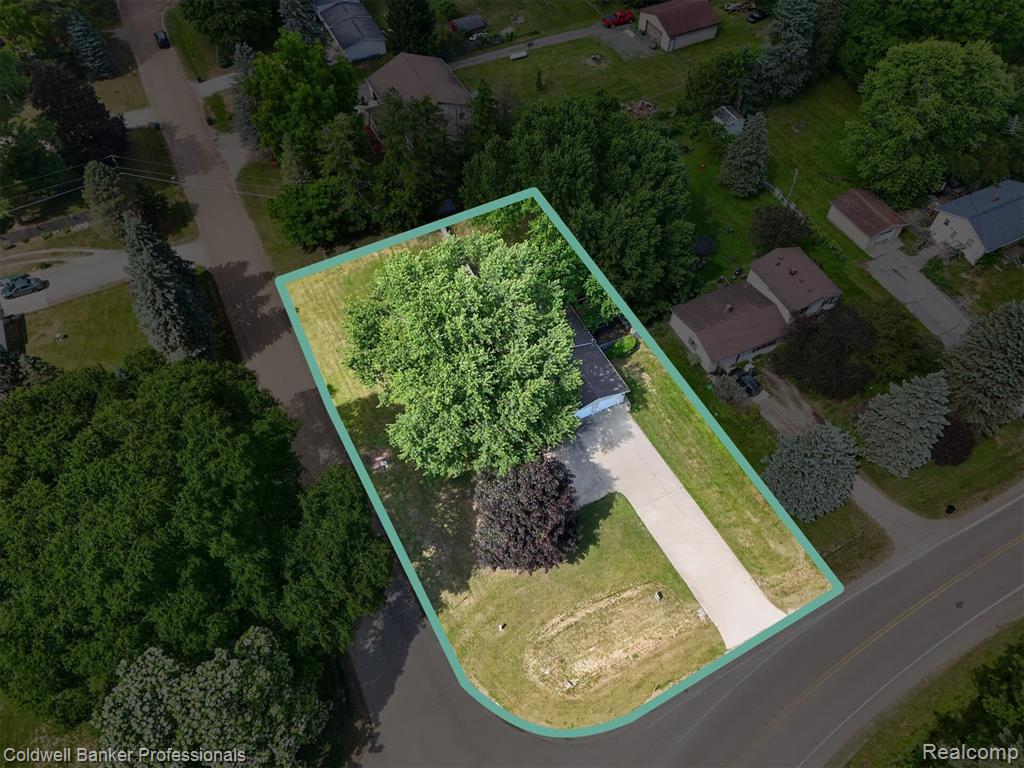 main property photo 66