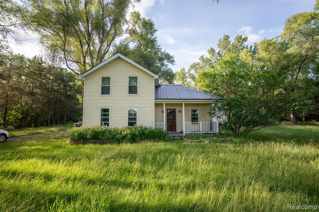 main property photo 22