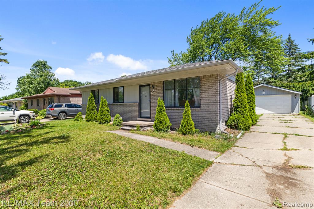 main property photo 2