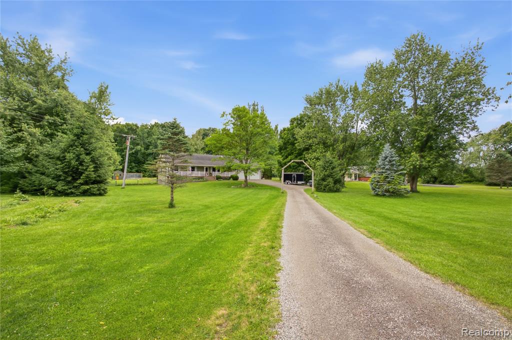 main property photo 19