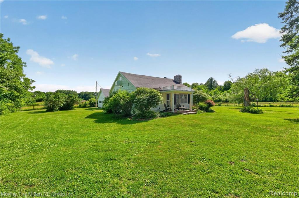 main property photo 19