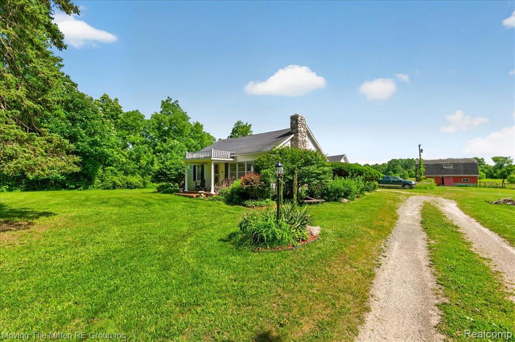 main property photo 20
