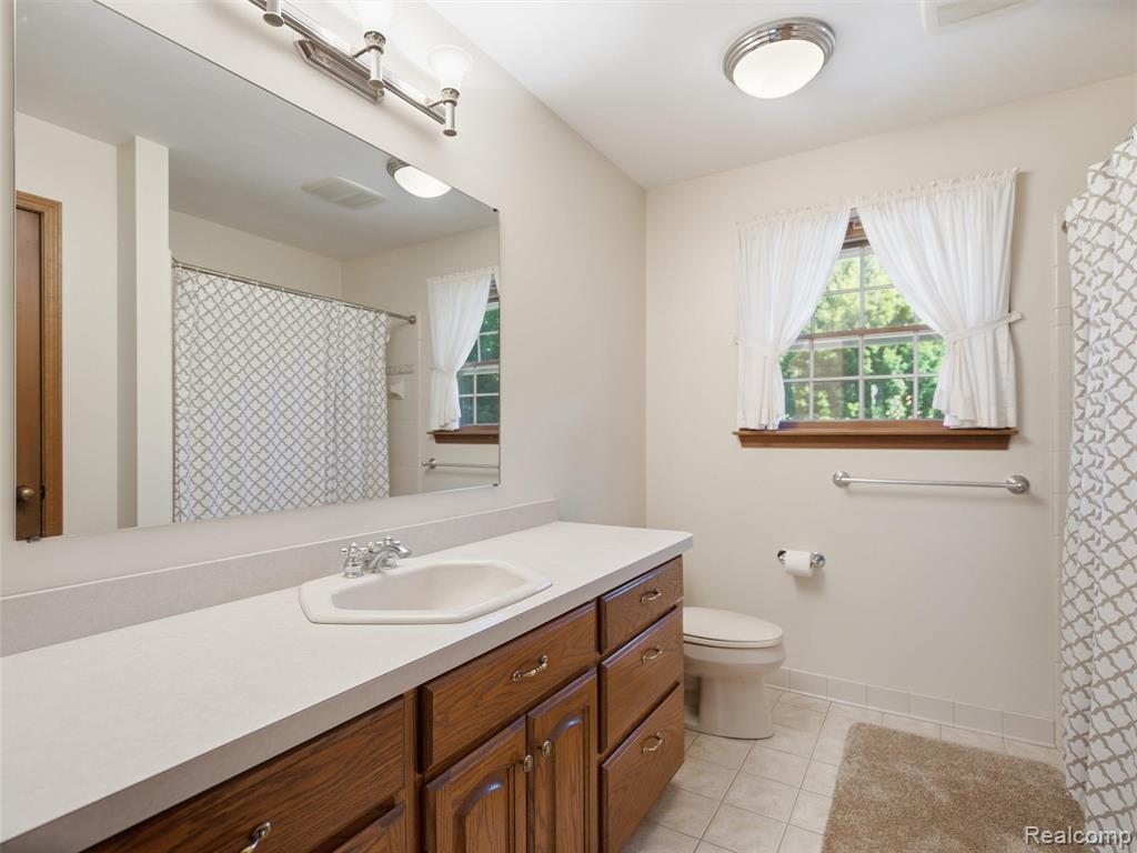 main property photo 57