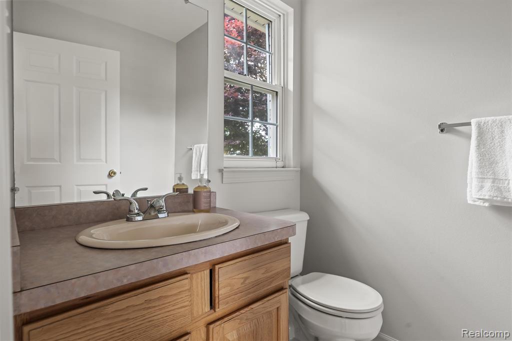 main property photo 18
