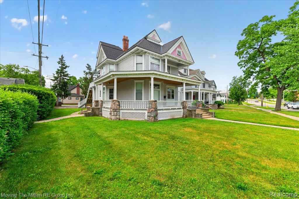 main property photo 30
