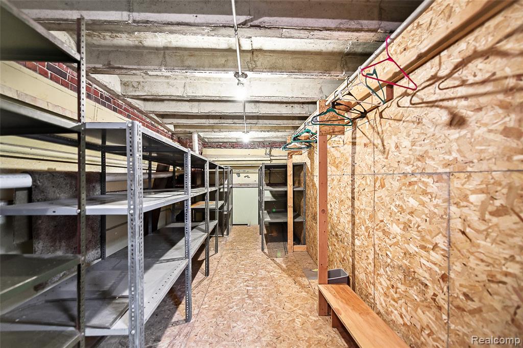 main property photo 78