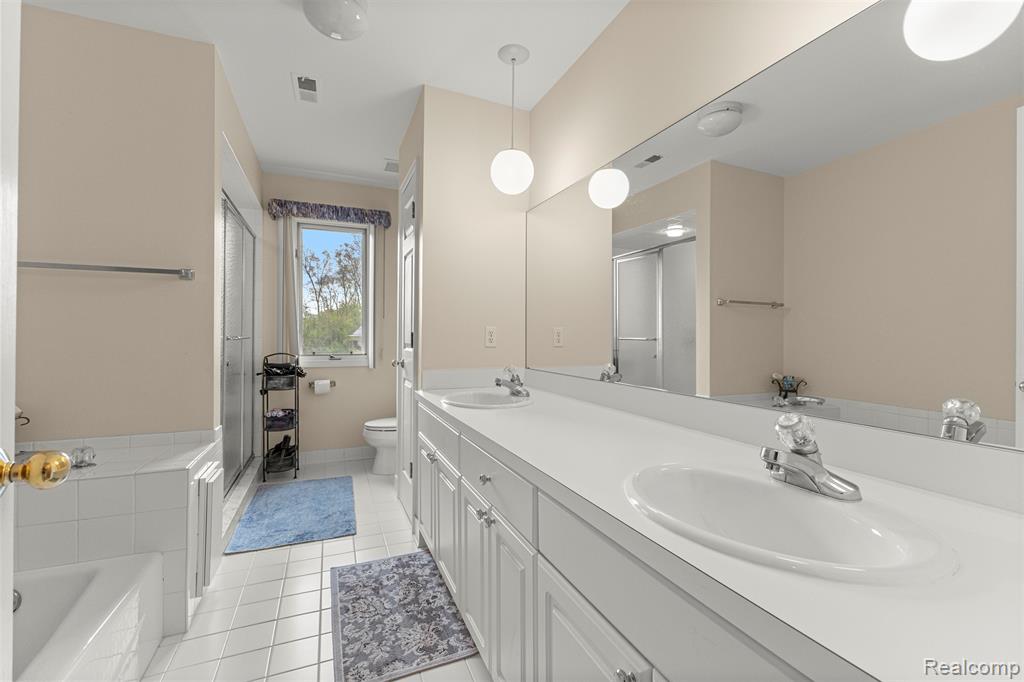 main property photo 52
