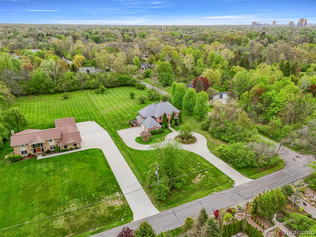 main property photo 73