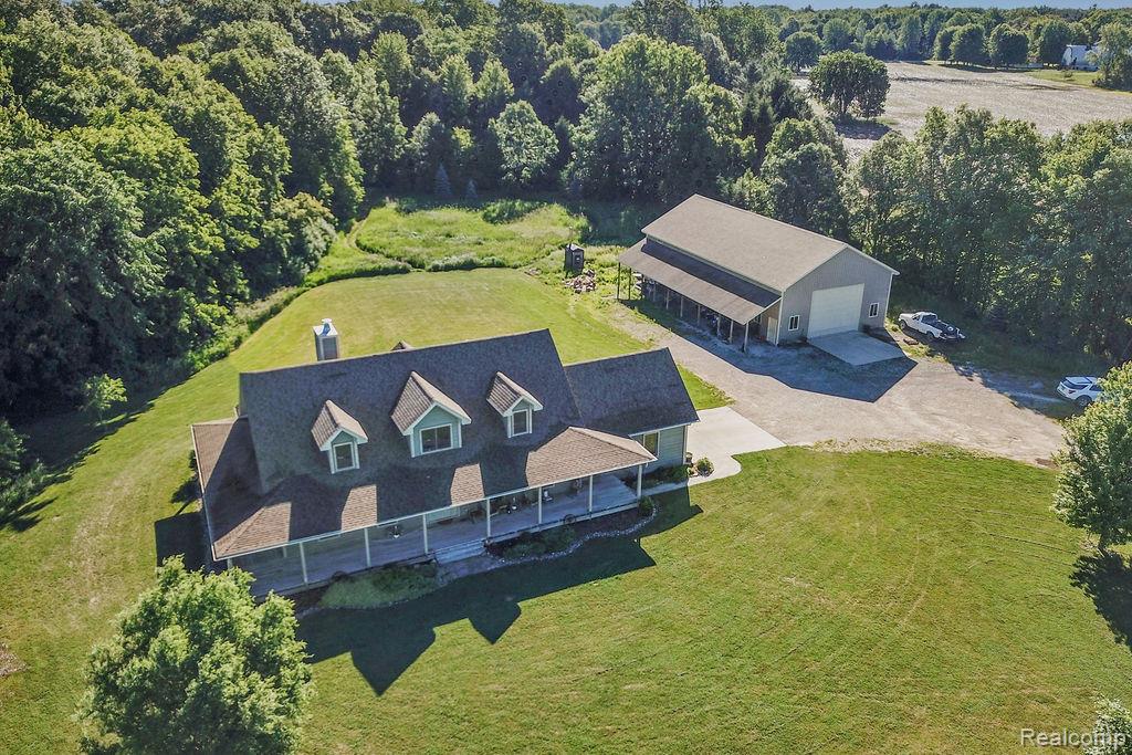 main property photo 12