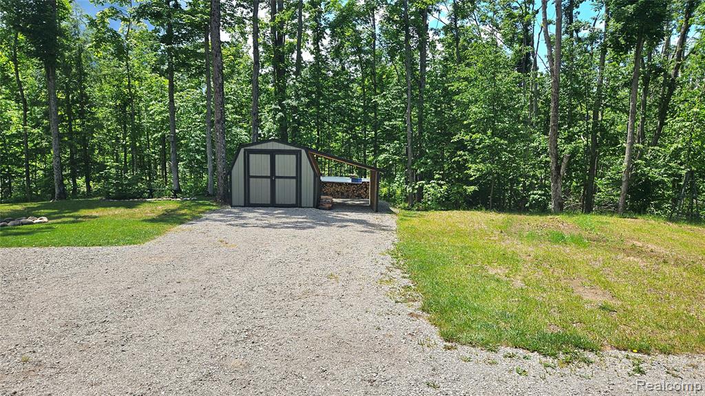 main property photo 15