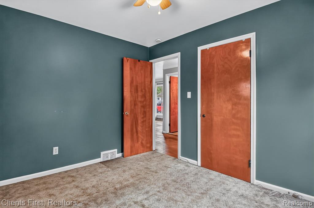 property viewer photo 14