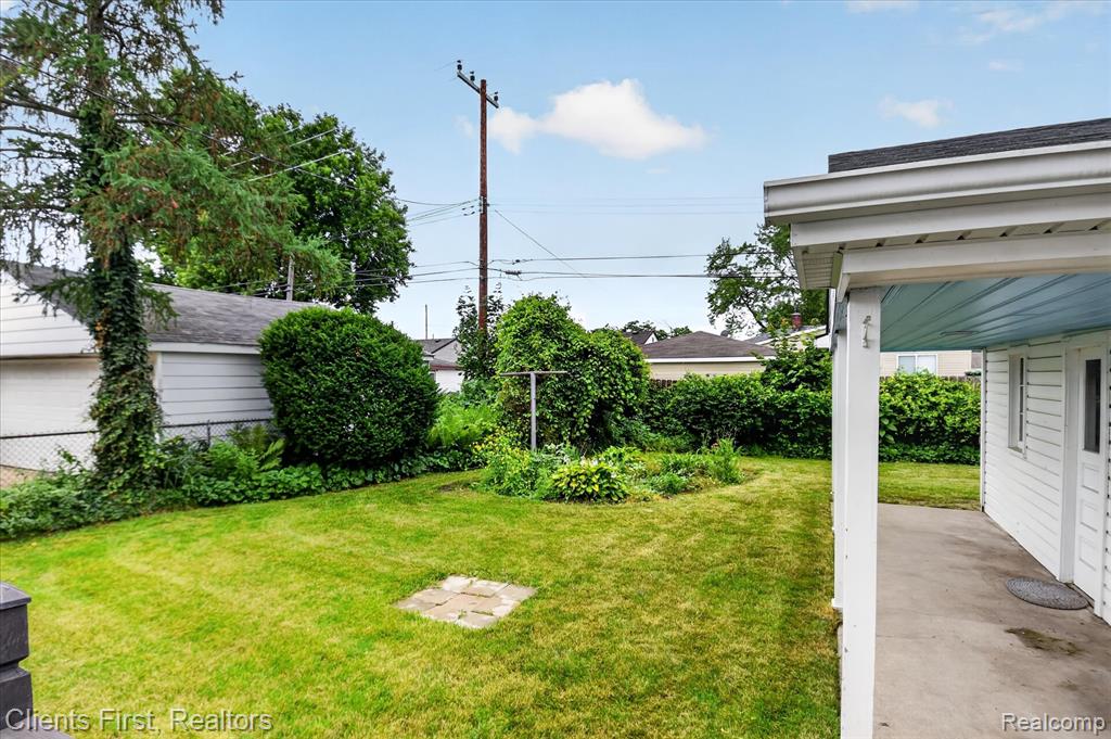 property viewer photo 24