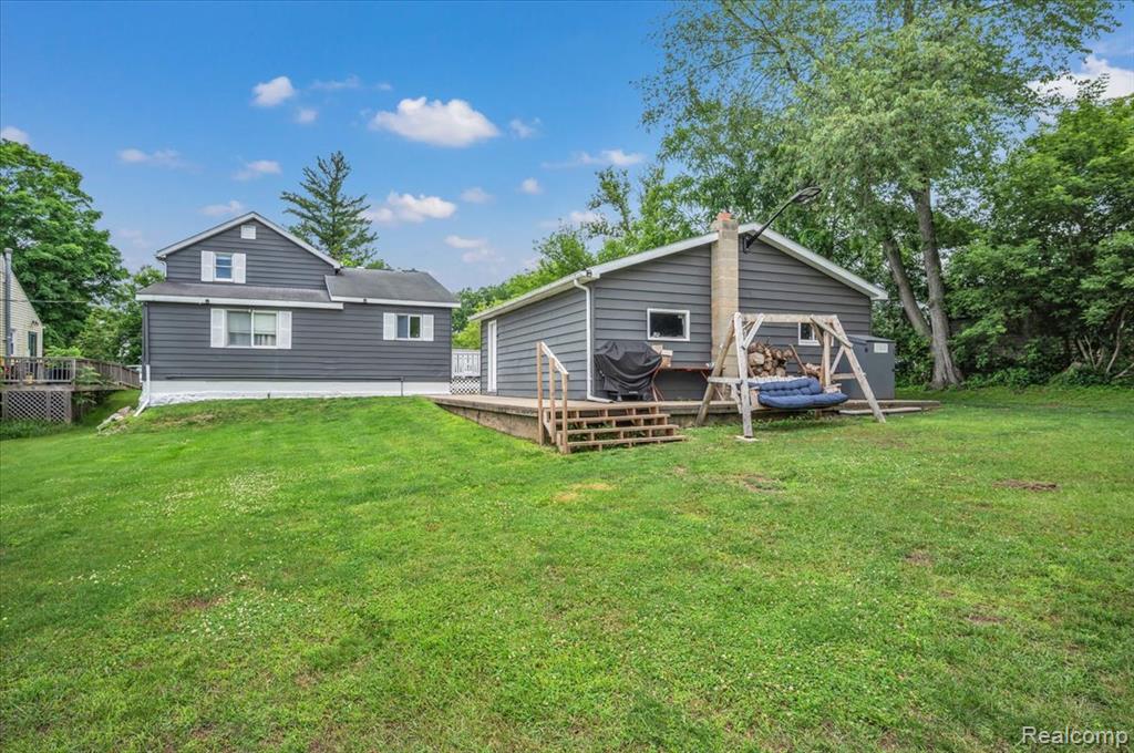 main property photo 5