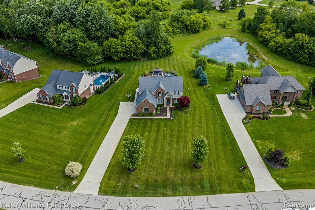 main property photo 59