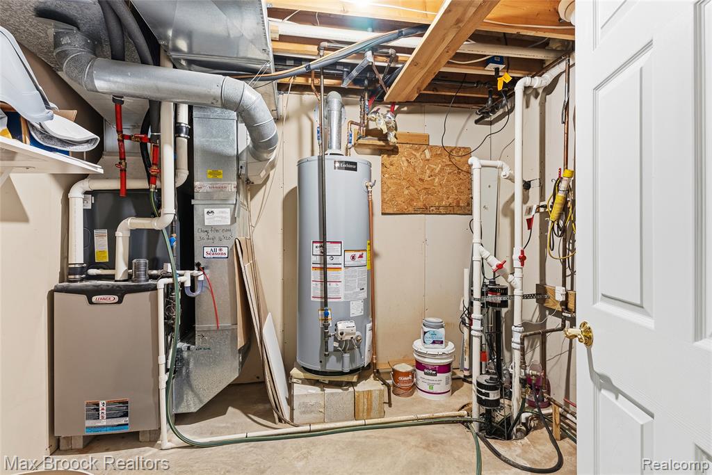 main property photo 27