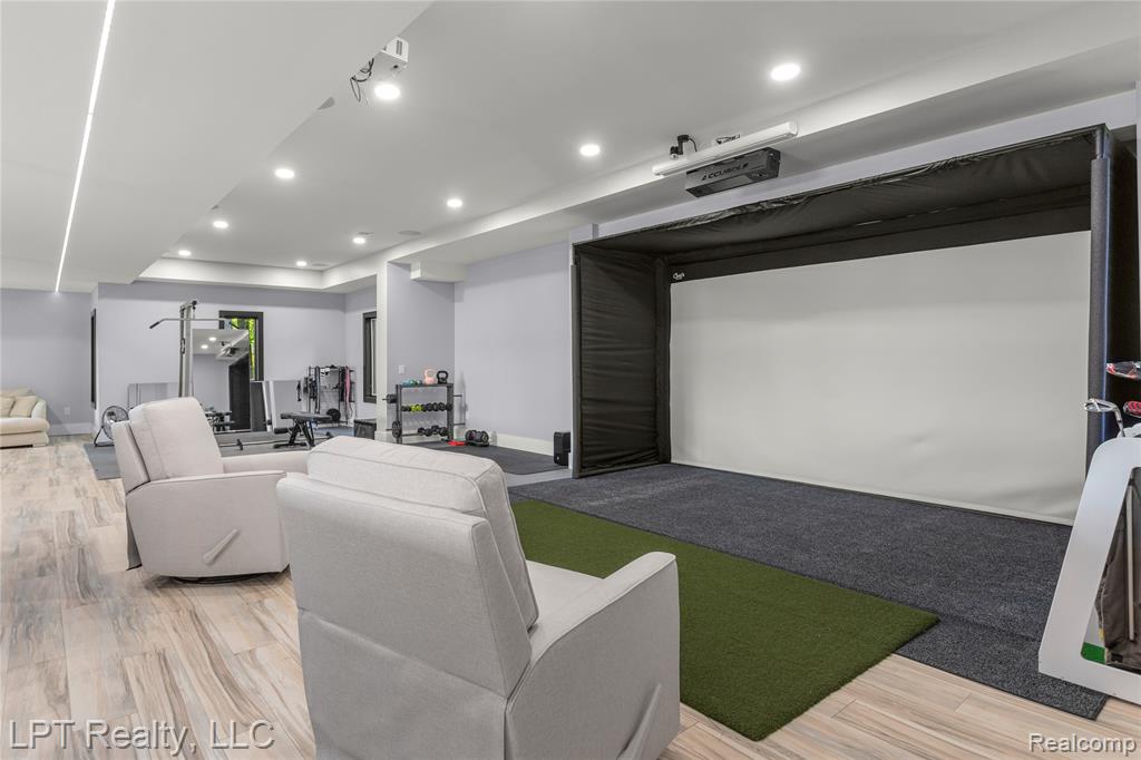 main property photo 60