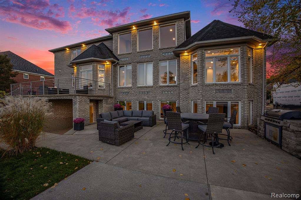 main property photo 47