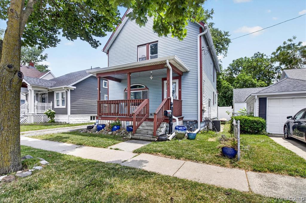 main property photo 4