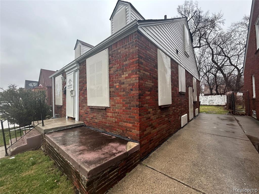 main property photo 22