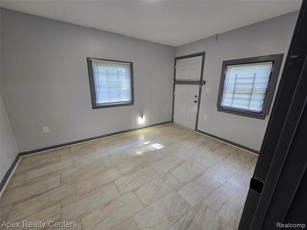 main property photo 60