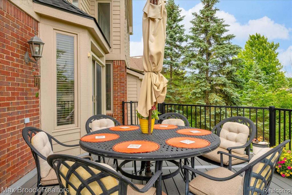 main property photo 49
