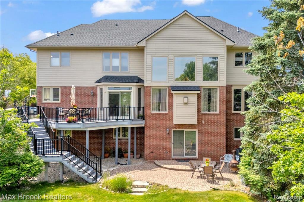 main property photo 51