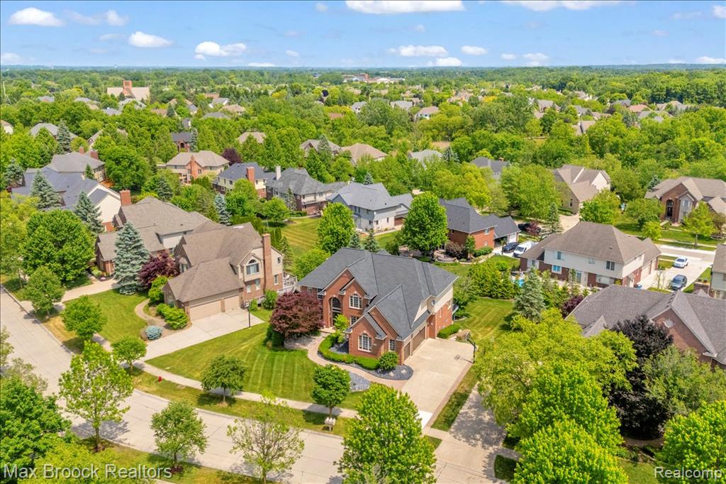 main property photo 59