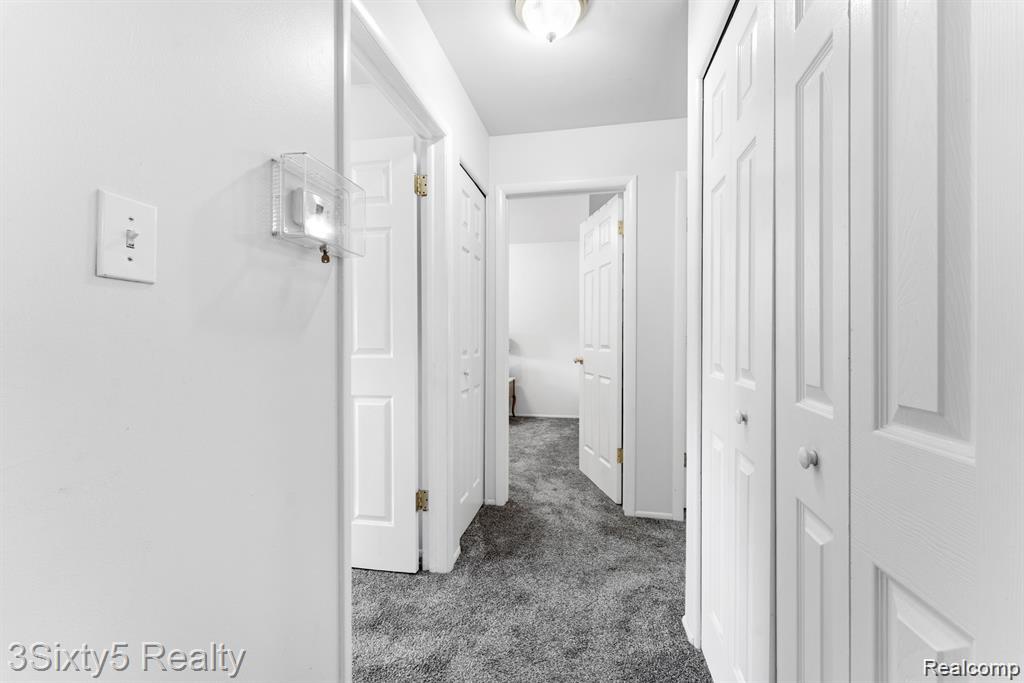 property viewer photo 4