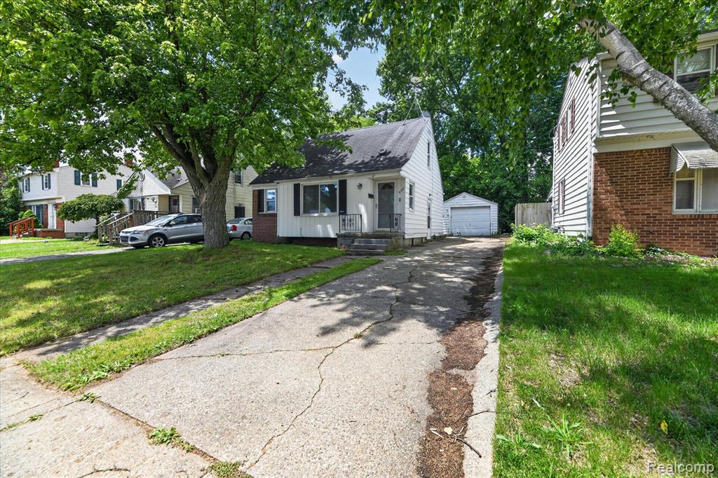 main property photo 2