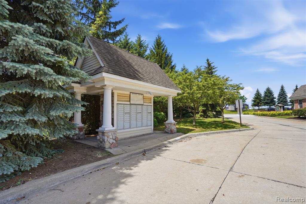 main property photo 22