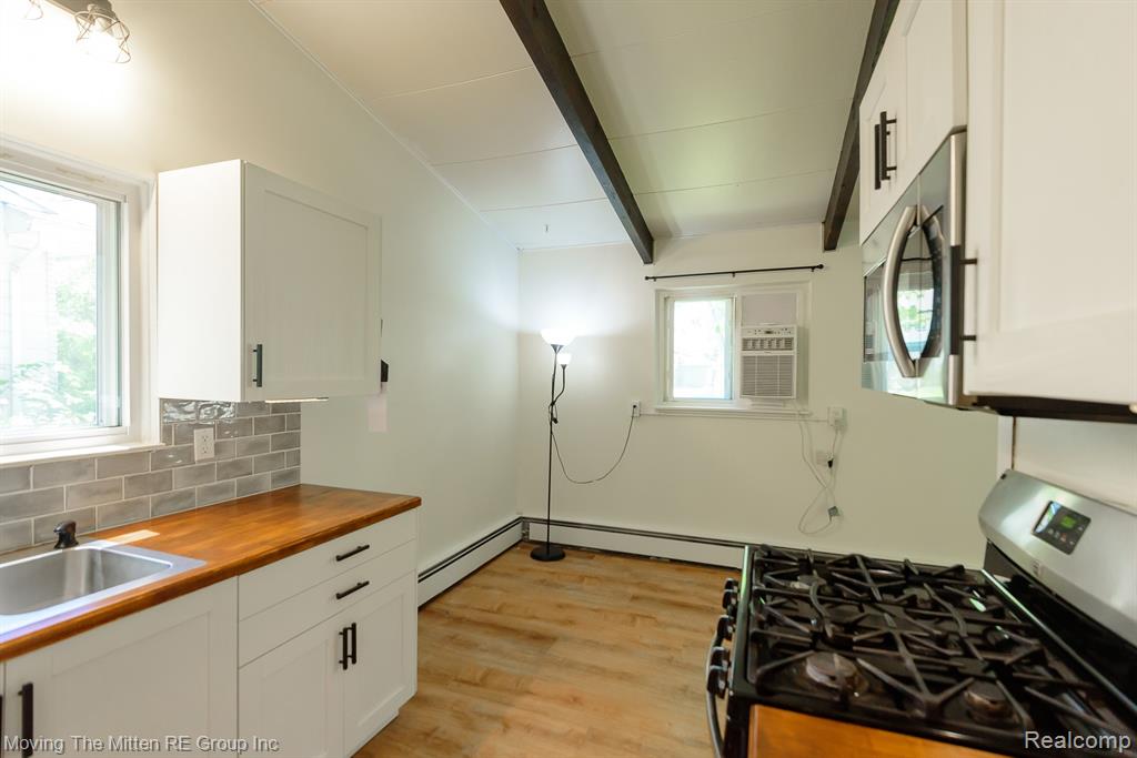 property viewer photo 8