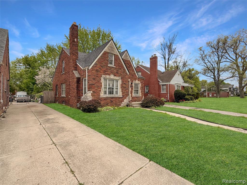 main property photo 48