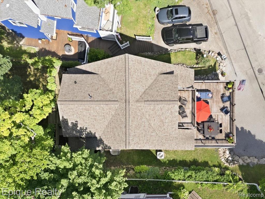 main property photo 67