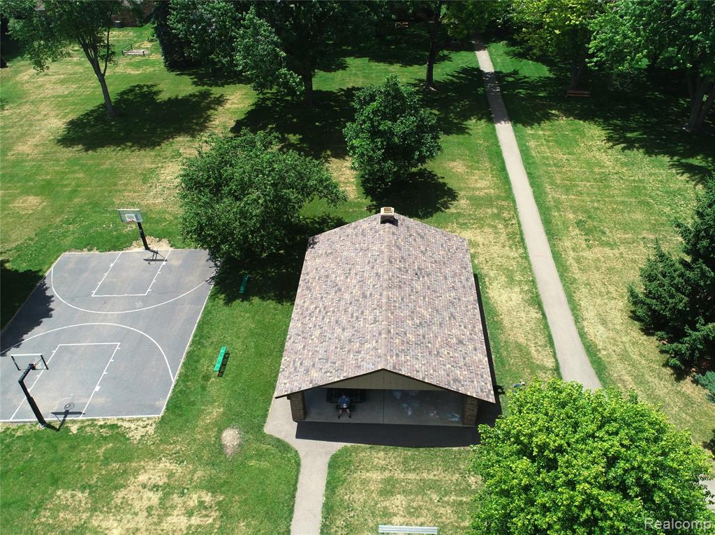 main property photo 42