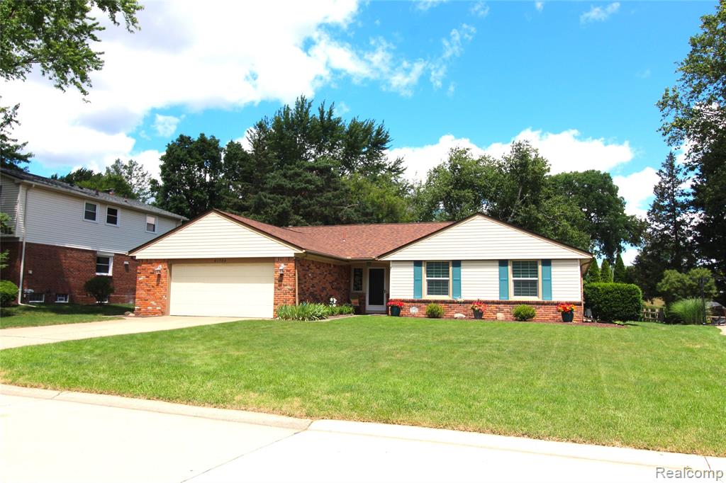 main property photo 49