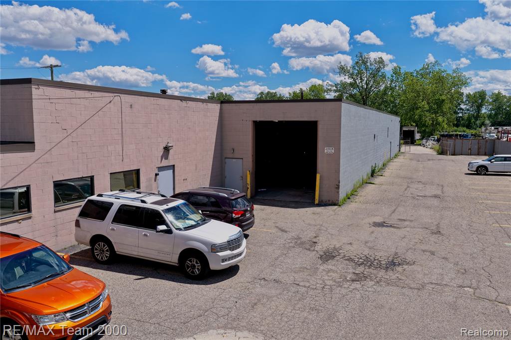 main property photo 3
