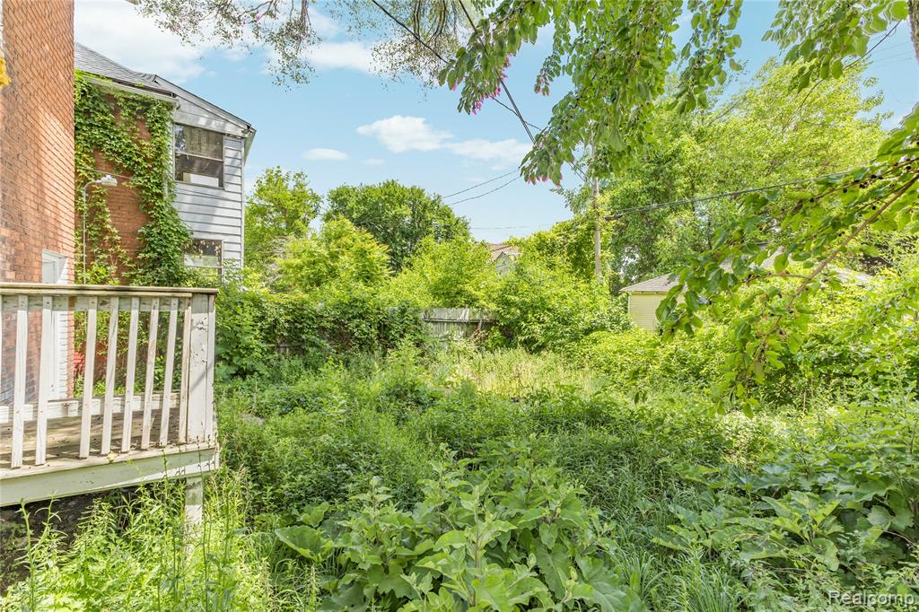 main property photo 58