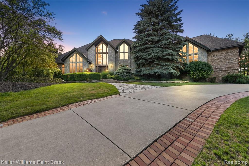 main property photo 3