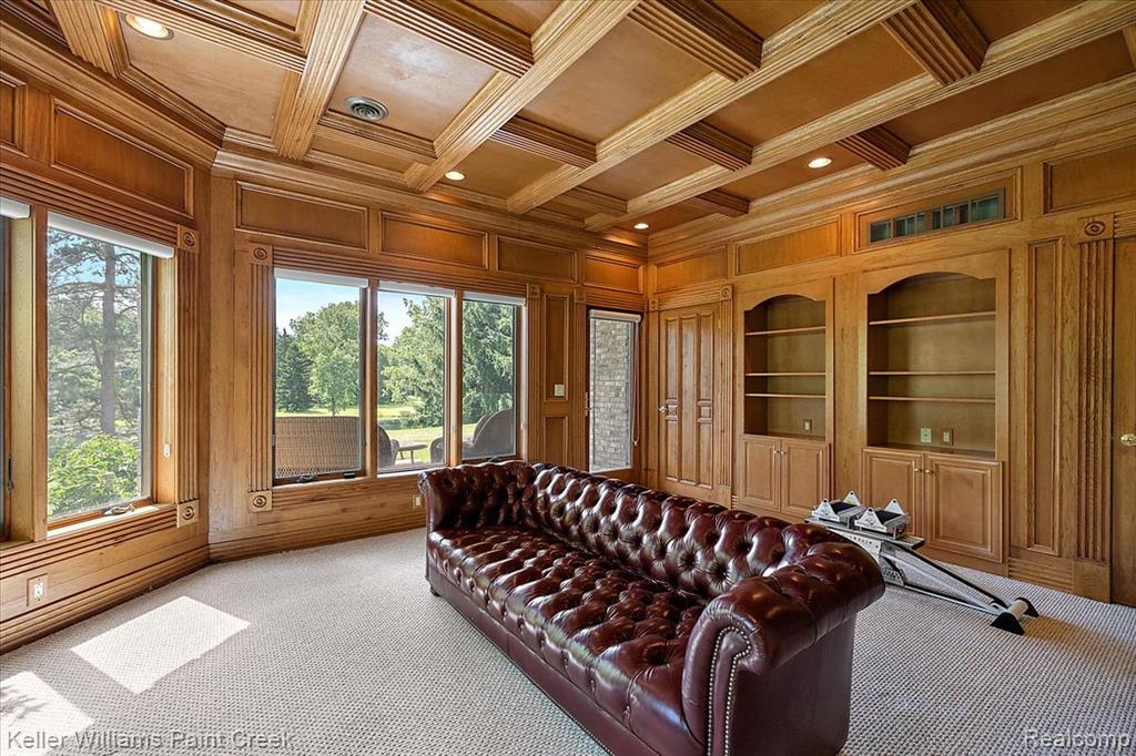main property photo 67