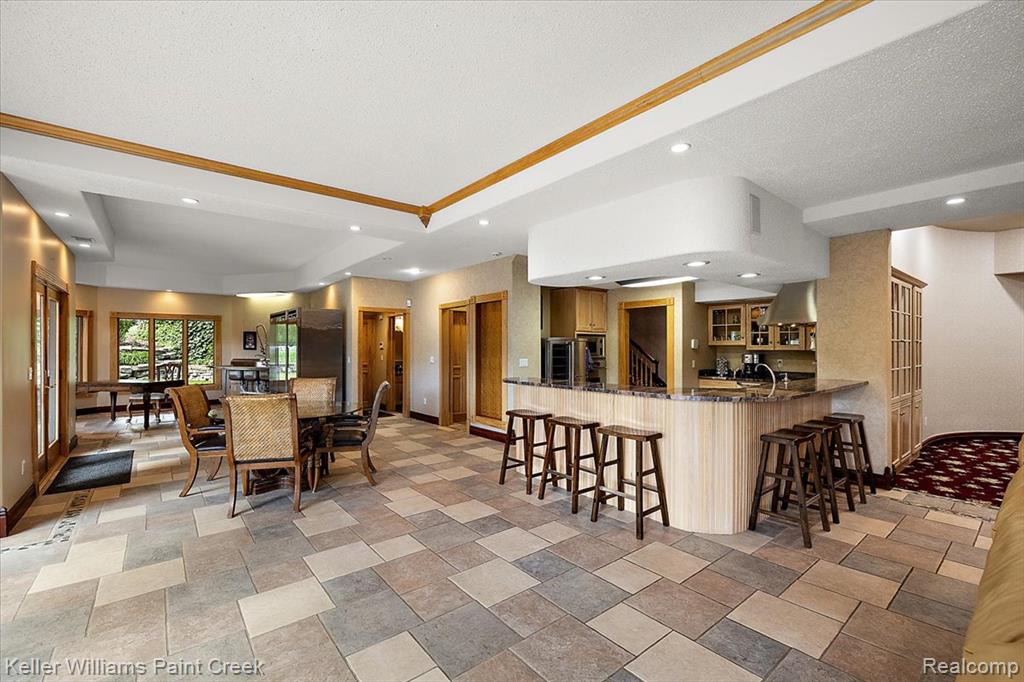 main property photo 73