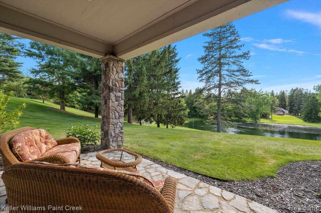 main property photo 88